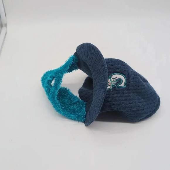 Seattle Mariners - Knit Beanie Beard Hat [Dark Blue Hat / Teal Beard] - 2015 SGA - Picture 5 of 5